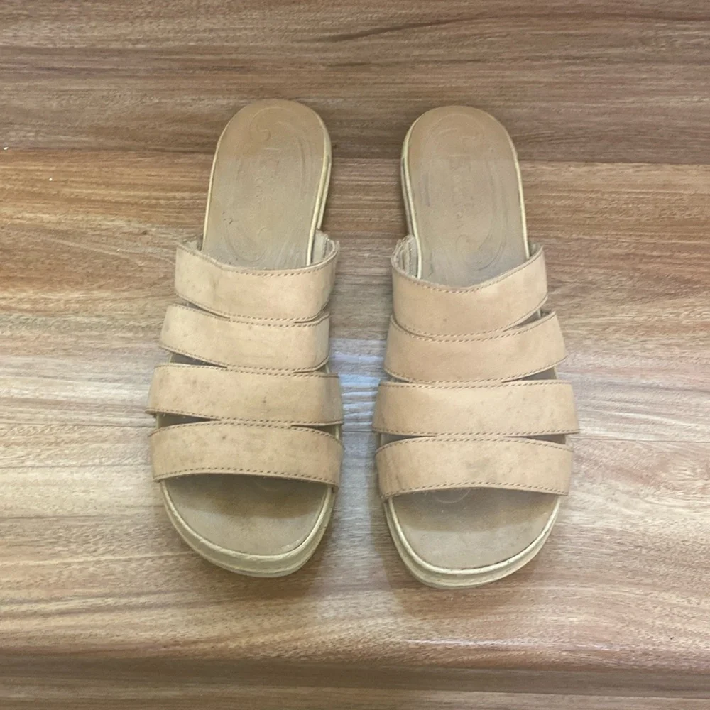 White Mountain GENIE Brown Clogs Sandals size 9M - Picture 3 of 10